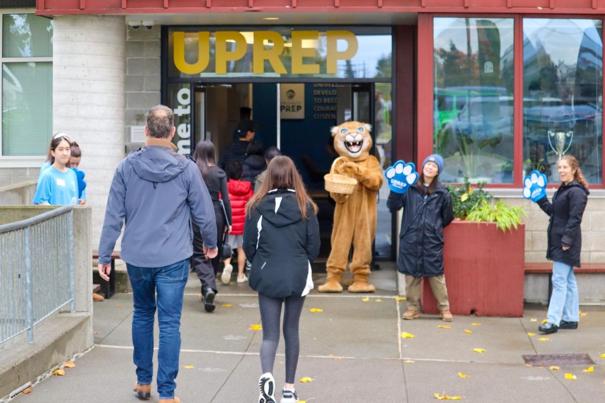 Prospective upper school families attend a UPrep open house on Oct. 26. The event aimed to attract applicants to the school.